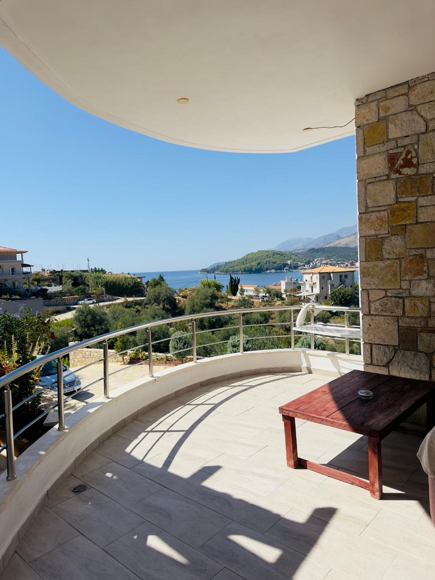Villa Merkuri Himarë Eksteriør billede